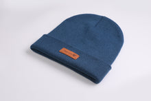 Laden Sie das Bild in den Galerie-Viewer, Cuffed Beanie Made with Love petrol