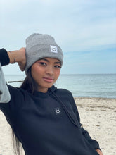 Laden Sie das Bild in den Galerie-Viewer, Thinsulate Beanie Happy heather grey